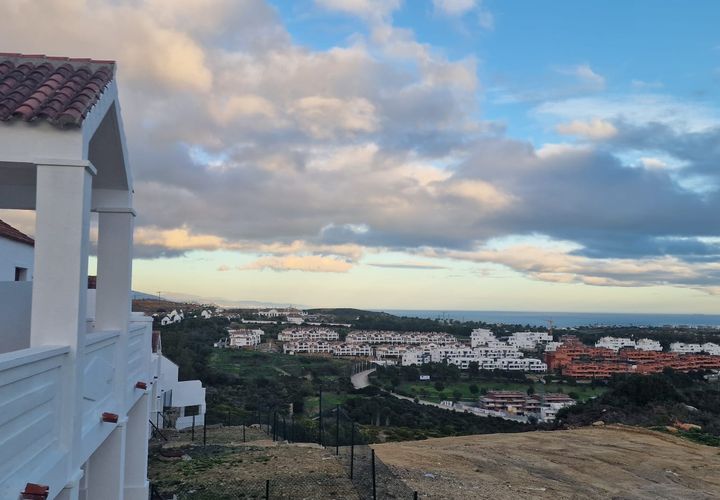 Rækkehus i Casares, Malaga, Casares - € 327.000 | Ref: SBRE-0164865 - foto 1